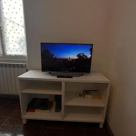 Monte Cimone Apartament Brescia